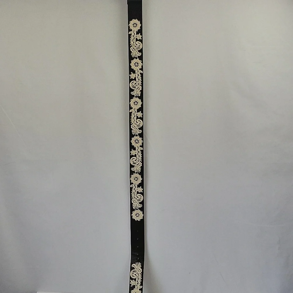 Boho Chic Crochet Embroidered Belt Black Size 32 - Picture 7 of 10